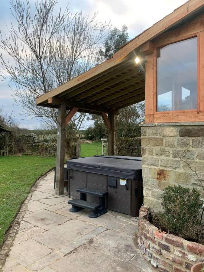 Meagill Farmhouse Hot Tub Bbq Hut Villa Otley  Exterior foto